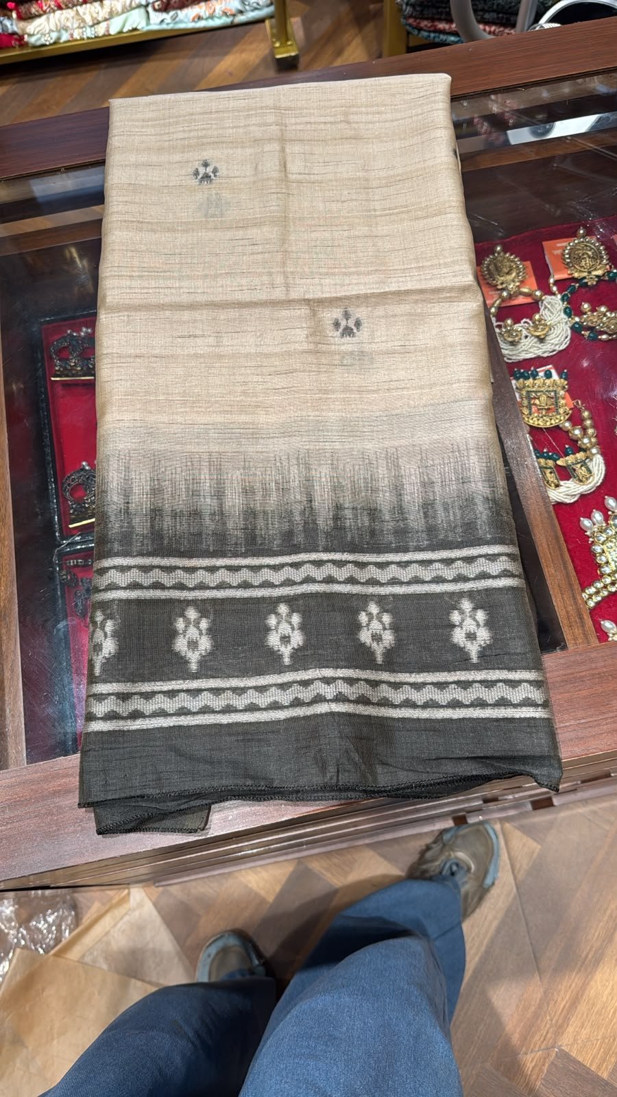 Ivory Noir Khadi Silk Unstitched 3-Piece Suit Set